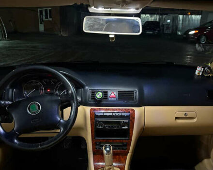 Черный Шкода Октавия, объемом двигателя 1.78 л и пробегом 338 тыс. км за 4300 $, фото 10 на Automoto.ua