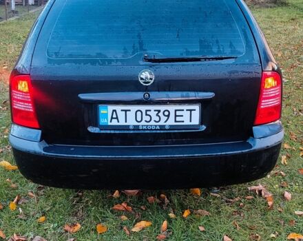 Черный Шкода Октавия, объемом двигателя 1.6 л и пробегом 313 тыс. км за 3850 $, фото 3 на Automoto.ua