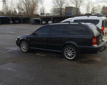 Шкода Октавія 2001 у Дніпро (Дніпропетровську) на Automoto.ua Чорний Шкода Октавія, об'ємом двигуна 2 л та пробігом 201 тис. км за 4600 $, фото 1 на Automoto.ua