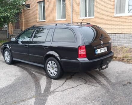 Чорний Шкода Октавія, об'ємом двигуна 2 л та пробігом 230 тис. км за 3700 $, фото 3 на Automoto.ua