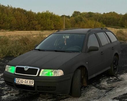 Чорний Шкода Октавія, об'ємом двигуна 0 л та пробігом 309 тис. км за 2300 $, фото 14 на Automoto.ua
