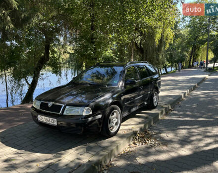Чорний Шкода Октавія, об'ємом двигуна 1.6 л та пробігом 288 тис. км за 4200 $, фото 2 на Automoto.ua