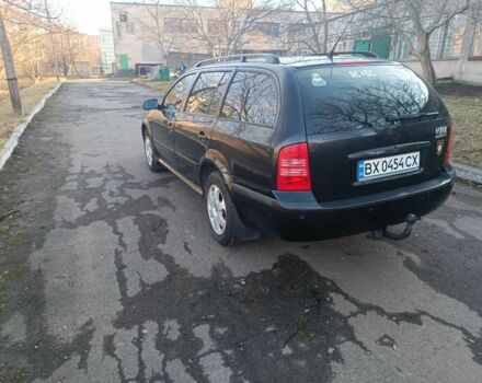 Чорний Шкода Октавія, об'ємом двигуна 2 л та пробігом 217 тис. км за 4500 $, фото 2 на Automoto.ua