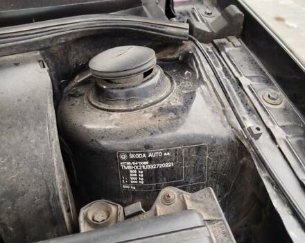 Чорний Шкода Октавія, об'ємом двигуна 1.6 л та пробігом 231 тис. км за 5000 $, фото 32 на Automoto.ua