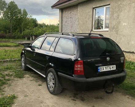 Черный Шкода Октавия, объемом двигателя 1.6 л и пробегом 273 тыс. км за 4900 $, фото 2 на Automoto.ua