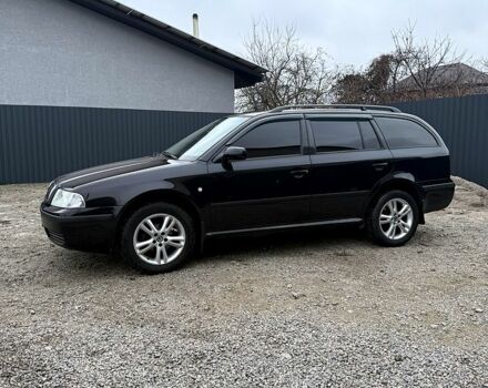 Чорний Шкода Октавія, об'ємом двигуна 1.6 л та пробігом 219 тис. км за 4650 $, фото 1 на Automoto.ua