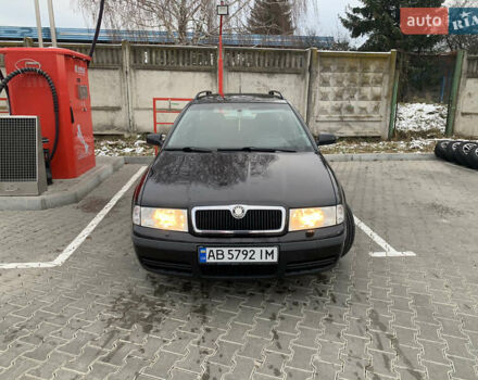 Черный Шкода Октавия, объемом двигателя 1.9 л и пробегом 299 тыс. км за 5000 $, фото 1 на Automoto.ua