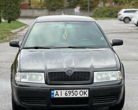 Черный Шкода Октавия, объемом двигателя 1.6 л и пробегом 375 тыс. км за 4600 $, фото 1 на Automoto.ua