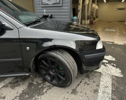 Черный Шкода Октавия, объемом двигателя 1.8 л и пробегом 252 тыс. км за 5900 $, фото 3 на Automoto.ua
