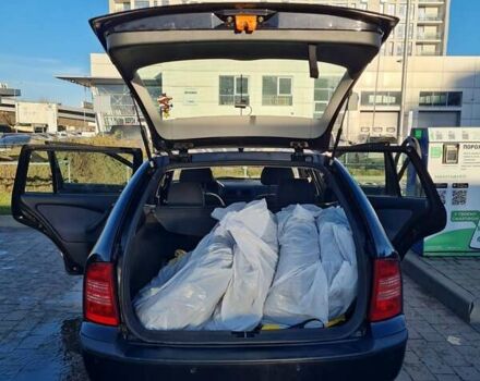 Черный Шкода Октавия, объемом двигателя 1.6 л и пробегом 221 тыс. км за 3200 $, фото 15 на Automoto.ua