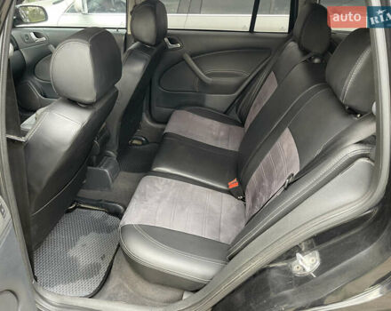 Черный Шкода Октавия, объемом двигателя 1.9 л и пробегом 380 тыс. км за 6300 $, фото 22 на Automoto.ua