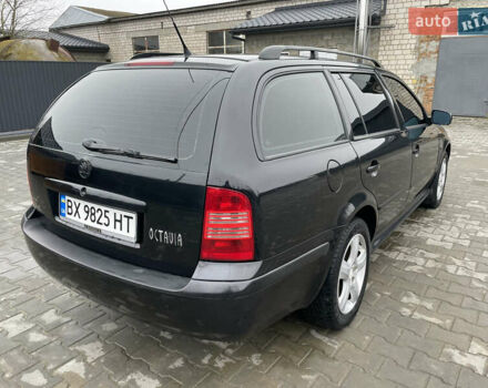 Черный Шкода Октавия, объемом двигателя 1.6 л и пробегом 348 тыс. км за 4200 $, фото 9 на Automoto.ua