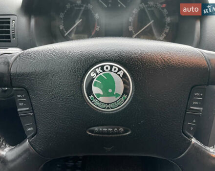 Черный Шкода Октавия, объемом двигателя 1.6 л и пробегом 348 тыс. км за 4200 $, фото 25 на Automoto.ua