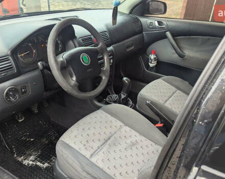 Черный Шкода Октавия, объемом двигателя 1.9 л и пробегом 200 тыс. км за 3650 $, фото 6 на Automoto.ua