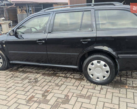 Черный Шкода Октавия, объемом двигателя 1.9 л и пробегом 200 тыс. км за 3650 $, фото 4 на Automoto.ua