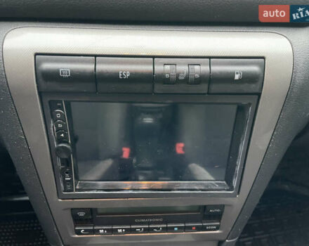 Черный Шкода Октавия, объемом двигателя 1.6 л и пробегом 348 тыс. км за 4200 $, фото 26 на Automoto.ua