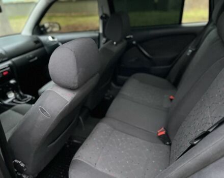 Черный Шкода Октавия, объемом двигателя 1.6 л и пробегом 279 тыс. км за 4500 $, фото 14 на Automoto.ua