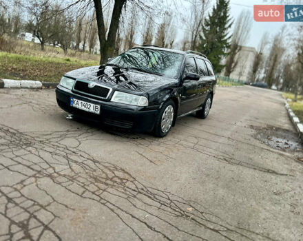 Черный Шкода Октавия, объемом двигателя 1.6 л и пробегом 263 тыс. км за 4500 $, фото 5 на Automoto.ua