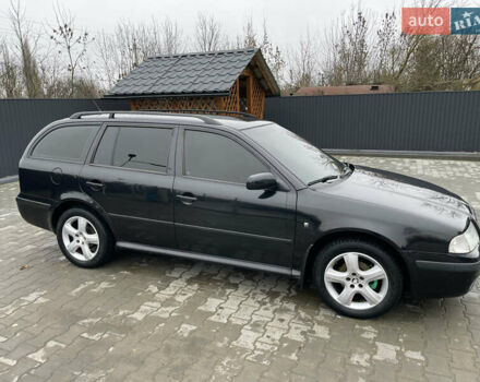 Черный Шкода Октавия, объемом двигателя 1.6 л и пробегом 348 тыс. км за 4200 $, фото 6 на Automoto.ua