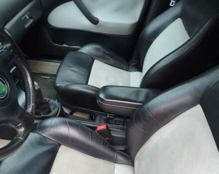 Черный Шкода Октавия, объемом двигателя 1.78 л и пробегом 235 тыс. км за 7000 $, фото 2 на Automoto.ua