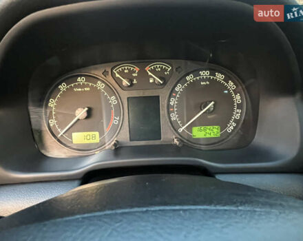 Черный Шкода Октавия, объемом двигателя 1.6 л и пробегом 168 тыс. км за 4950 $, фото 13 на Automoto.ua