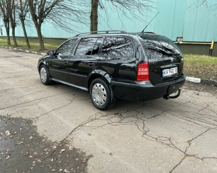 Черный Шкода Октавия, объемом двигателя 1.6 л и пробегом 279 тыс. км за 4500 $, фото 5 на Automoto.ua