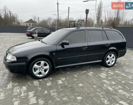 Черный Шкода Октавия, объемом двигателя 1.6 л и пробегом 348 тыс. км за 4200 $, фото 18 на Automoto.ua