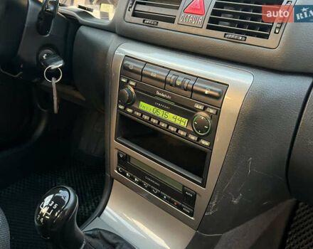 Черный Шкода Октавия, объемом двигателя 1.6 л и пробегом 168 тыс. км за 4950 $, фото 11 на Automoto.ua