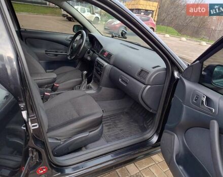 Чорний Шкода Октавія, об'ємом двигуна 1.6 л та пробігом 208 тис. км за 5500 $, фото 6 на Automoto.ua