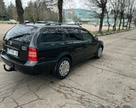 Черный Шкода Октавия, объемом двигателя 1.6 л и пробегом 279 тыс. км за 4500 $, фото 7 на Automoto.ua