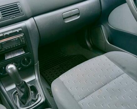 Черный Шкода Октавия, объемом двигателя 1.6 л и пробегом 220 тыс. км за 4600 $, фото 23 на Automoto.ua