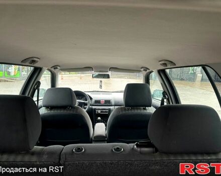 Чорний Шкода Октавія, об'ємом двигуна 1.6 л та пробігом 261 тис. км за 5700 $, фото 10 на Automoto.ua