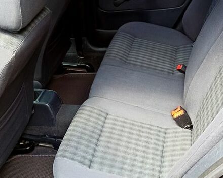 Черный Шкода Октавия, объемом двигателя 1.6 л и пробегом 180 тыс. км за 5500 $, фото 7 на Automoto.ua