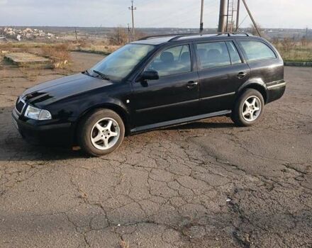 Черный Шкода Октавия, объемом двигателя 1.6 л и пробегом 274 тыс. км за 4250 $, фото 5 на Automoto.ua