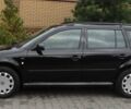 Черный Шкода Октавия, объемом двигателя 1.6 л и пробегом 200 тыс. км за 5400 $, фото 2 на Automoto.ua