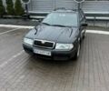 Черный Шкода Октавия, объемом двигателя 1.6 л и пробегом 261 тыс. км за 5700 $, фото 1 на Automoto.ua