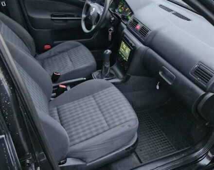 Чорний Шкода Октавія, об'ємом двигуна 1.6 л та пробігом 275 тис. км за 4650 $, фото 20 на Automoto.ua