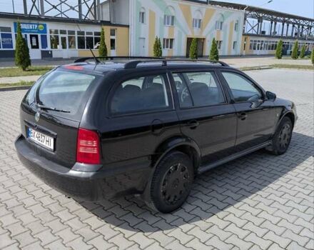 Черный Шкода Октавия, объемом двигателя 1.6 л и пробегом 257 тыс. км за 4100 $, фото 6 на Automoto.ua