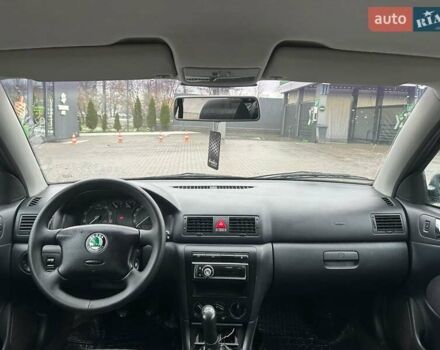 Черный Шкода Октавия, объемом двигателя 1.6 л и пробегом 261 тыс. км за 5700 $, фото 14 на Automoto.ua