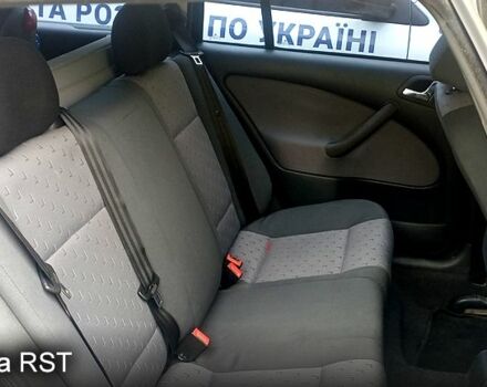 Черный Шкода Октавия, объемом двигателя 1.6 л и пробегом 200 тыс. км за 6000 $, фото 9 на Automoto.ua