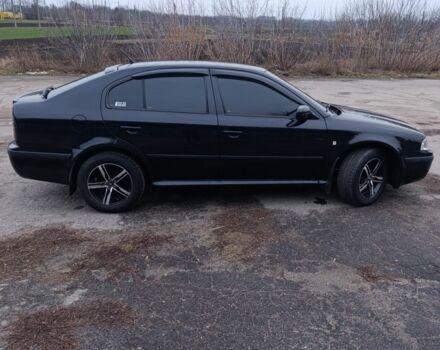 Черный Шкода Октавия, объемом двигателя 1 л и пробегом 256 тыс. км за 5300 $, фото 2 на Automoto.ua