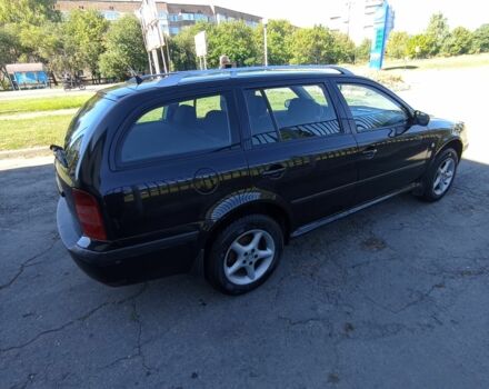 Черный Шкода Октавия, объемом двигателя 1.6 л и пробегом 242 тыс. км за 5200 $, фото 6 на Automoto.ua