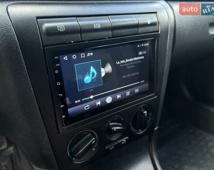 Чорний Шкода Октавія, об'ємом двигуна 1.6 л та пробігом 274 тис. км за 4699 $, фото 9 на Automoto.ua