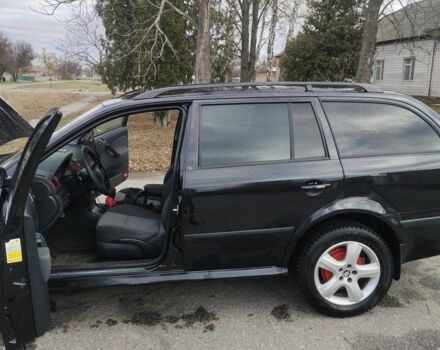 Черный Шкода Октавия, объемом двигателя 1.6 л и пробегом 255 тыс. км за 5500 $, фото 7 на Automoto.ua