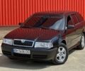 Черный Шкода Октавия, объемом двигателя 1.9 л и пробегом 273 тыс. км за 4300 $, фото 1 на Automoto.ua
