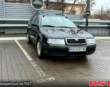 Чорний Шкода Октавія, об'ємом двигуна 1.6 л та пробігом 261 тис. км за 5700 $, фото 1 на Automoto.ua
