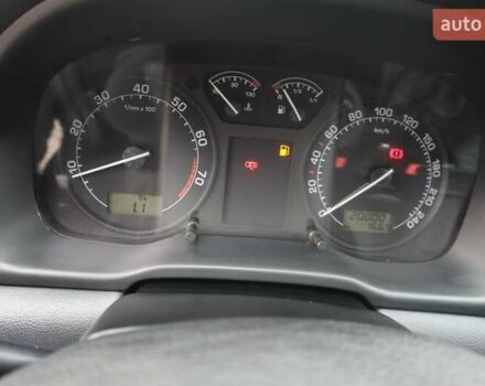 Черный Шкода Октавия, объемом двигателя 1.6 л и пробегом 200 тыс. км за 5400 $, фото 26 на Automoto.ua