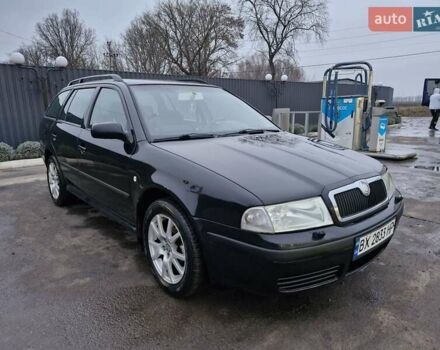 Чорний Шкода Октавія, об'ємом двигуна 1.6 л та пробігом 275 тис. км за 4650 $, фото 3 на Automoto.ua