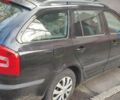 Черный Шкода Октавия, объемом двигателя 1.6 л и пробегом 235 тыс. км за 5400 $, фото 3 на Automoto.ua