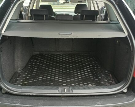 Черный Шкода Октавия, объемом двигателя 1.6 л и пробегом 350 тыс. км за 4800 $, фото 17 на Automoto.ua